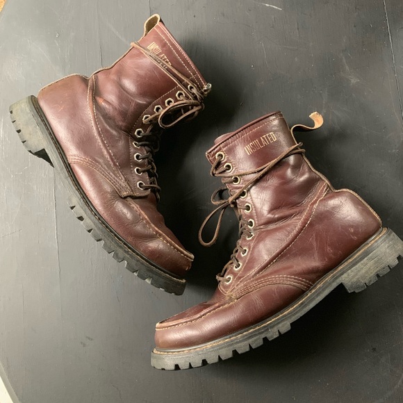 insulated moc toe work boots